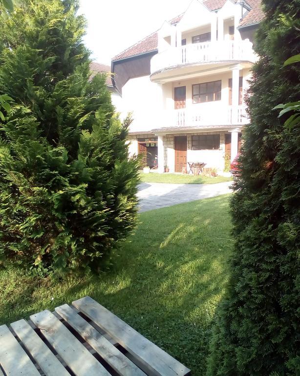 Guest House Aleksandra 바이나 바슈타 외부 사진