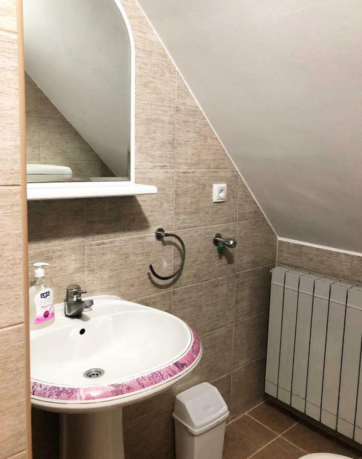 Guest House Aleksandra 바이나 바슈타 외부 사진